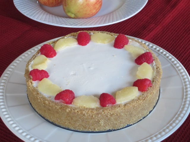 No-Bake Cheese Cake with Pears myfavouritepastime.com_2587