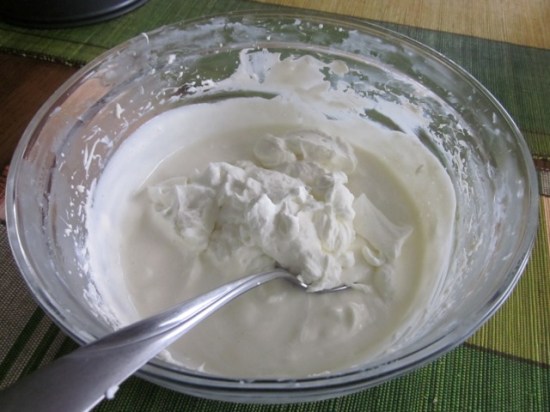 No-Bake Cheese Cake with Strawberries myfavouritepastime.com No-Bake Cheese Cake with Pears myfavouritepastime.com_3462