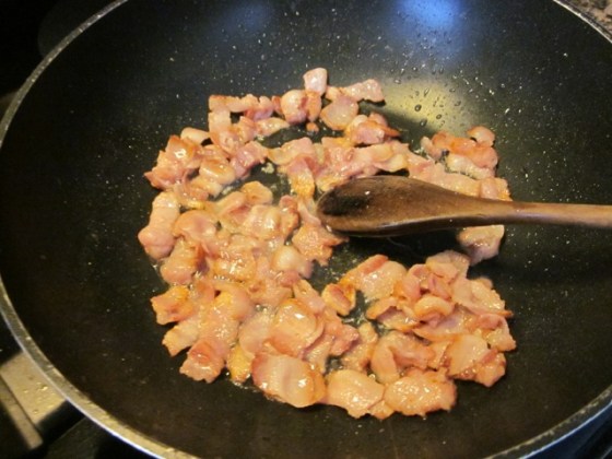 Pasta with Gouda Onion and Bacon myfavouritepastime.com Pasta with Gouda Onion and Bacon myfavouritepastime.com_3489