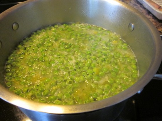 Sweet pea and Mint Soup myfavouritepastime.com_3223
