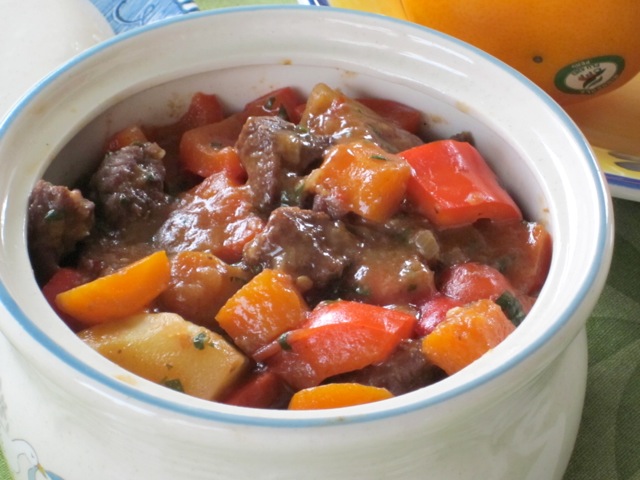 Beef Stew in Red Wine myfavouritepastime.com_3896