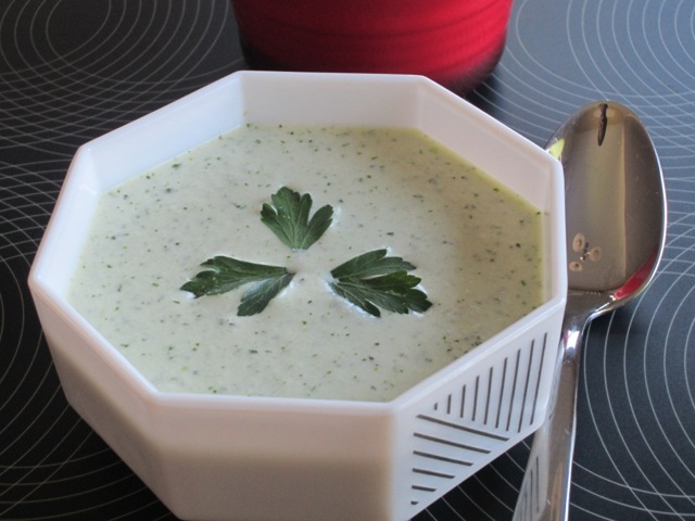 Minty Cucumber and Yoghurt Soup myfavouritepastime.com_2436