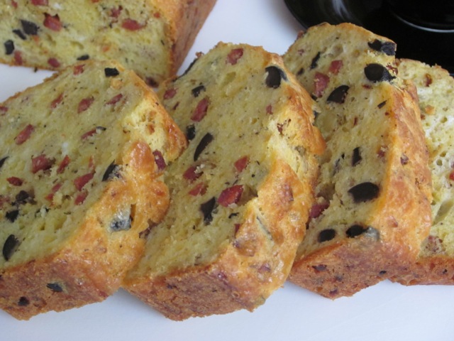 Olive Pepperoni Bread myfavouritepastime.com_1148