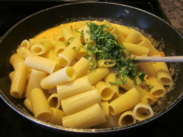 Pasta in Creamy Tomato Mascarpone Sauce myravouritepastime.com_3750