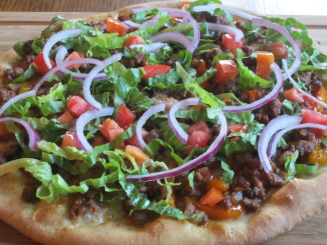 Beef Pizza myfavouritepastime.com_2953