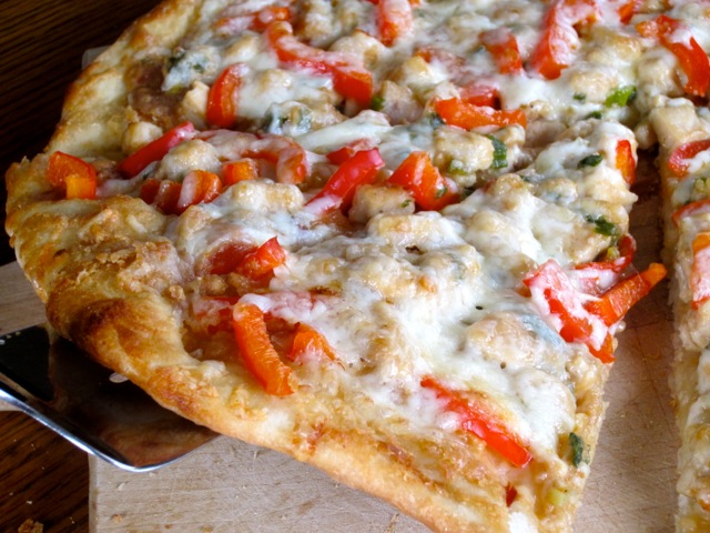 Thai Chicken Pizza myfavouritepastime.com_2794