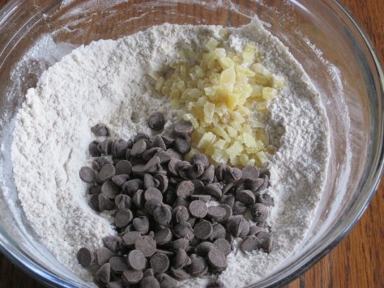 Chocolate Ginger Pumpkin Muffins myfavouritepastime.com_5368