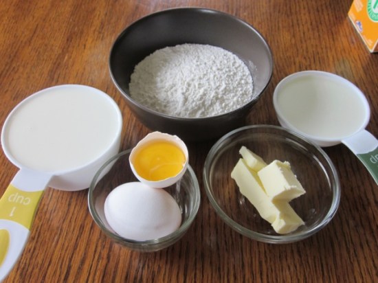 Crepes with Banana Currant & Butterscotch Sauce myfavouritepastime.com_4028