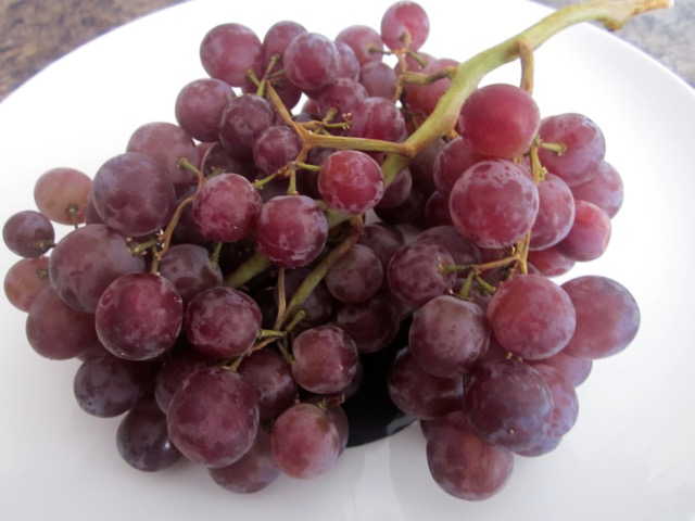 Red Seedless Grapes myfavouritepastime.com