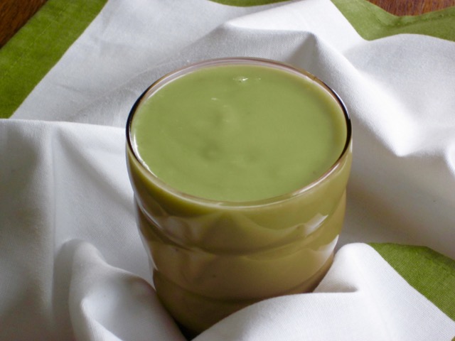 Avocado Orange Banana Smoothie myfavouritepastime.com_6010