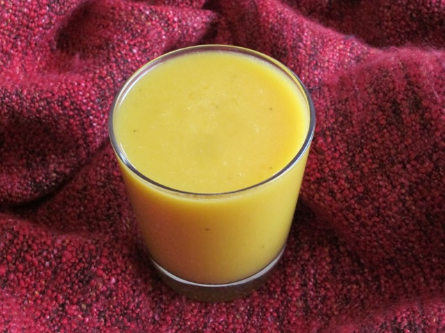 Mango Banana and Cantaloupe Smoothie myfavouritepastime.com_5997