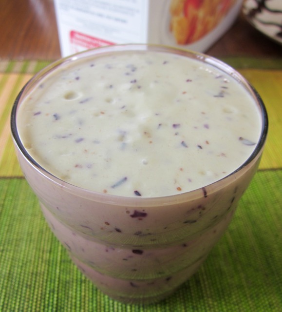 Blueberry Banana Yoghurt Smoothie myfavouritepastime.com_6119