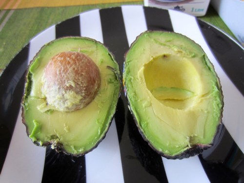 How to Cut Avocado myfavouritepastime.com_3635