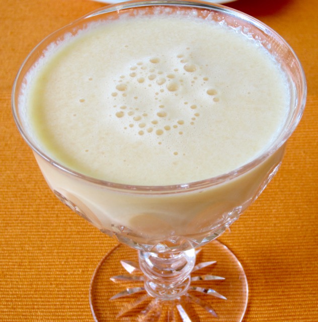 Orange Cantaloupe and Yoghurt Smoothie myfavouritepastime.com_3739