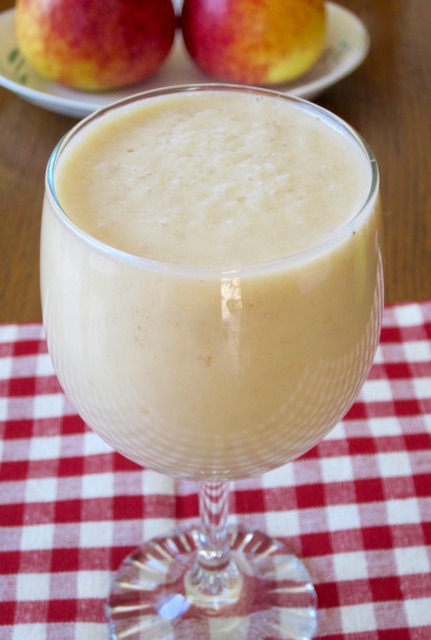 Pear Banana and Cantaloupe Smoothie myfavouritepastime.com_6239