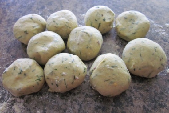 Spinach Flatbread myfavouritepastime.com