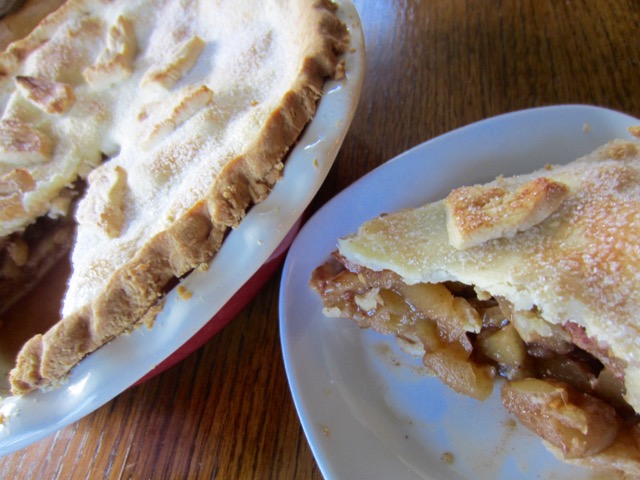 Apple Pie myfavouritepastime.com