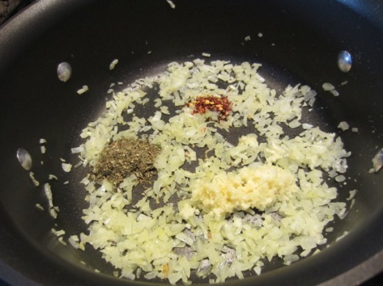 Easy Marinara Sauce myfavouritepastime.com_4331