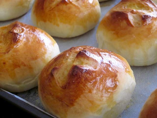 Petits Pains Au Lait myfavouritepastime.com Petits Pains Au Lait myfavouritepastime.com