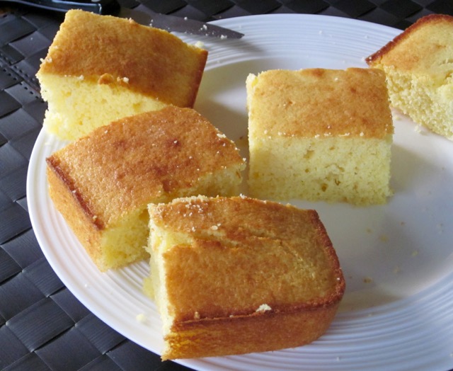 Sweet Cornbread with Buttermilk myfavouritepastime.com