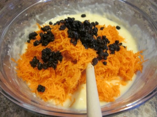 Carrot Coconut and Currant Bread myfavouritepastime.com