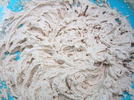 Moist Apple and Spice Cake myfavoutiepastime.com