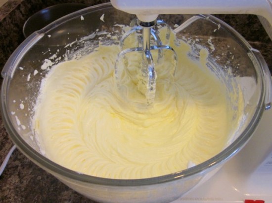 Traditional Pound Cake myfavouritepastime.com