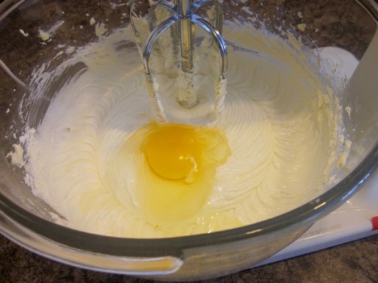 Almond Oatmeal Cookies myfavouritepastime.com