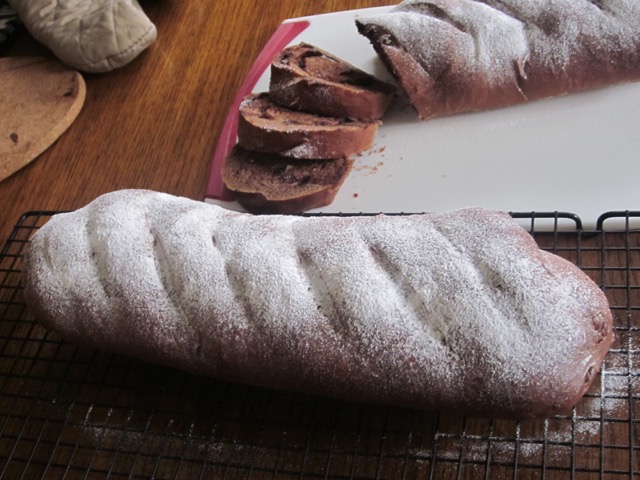 Chocolate and Date Bread myfavouritepastime.com
