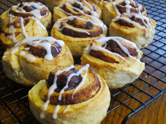Easy Cinnamon Rolls myfavouritepastime.com