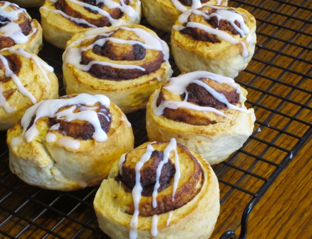 Easy Cinnamon Rolls myfavouritepastime.com