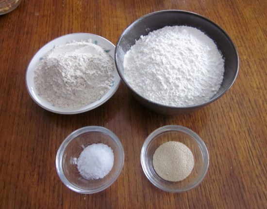 Honey Oatmeal and Walnut Bread myfavouritepastime.com