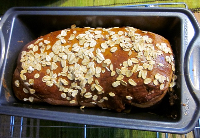 Honey Oatmeal and Walnut Bread myfavouritepastime.com