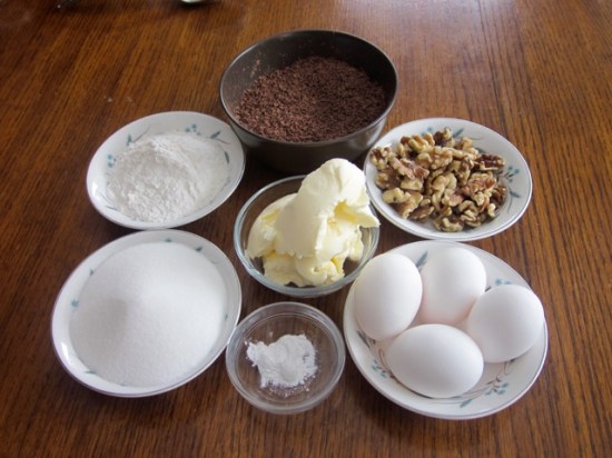 MoIst Chocolate and Walnut Cake myfavouritepastime.com MoIst Chocolate and Walnut Cake myfavouritepastime.com