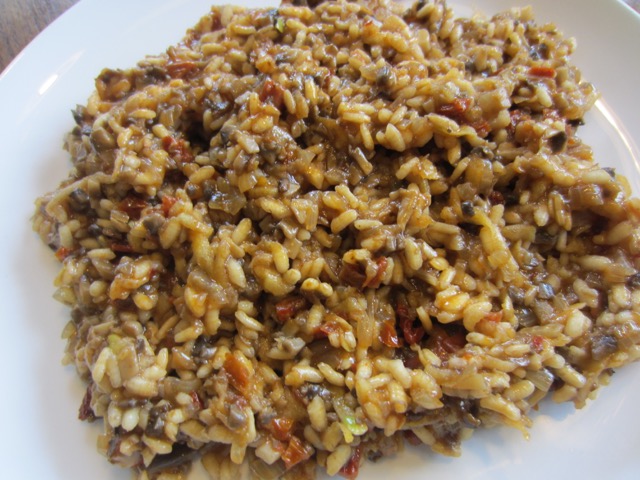 Mushroom Sun-dried Tomato Stuffing myfavouritepastime.com