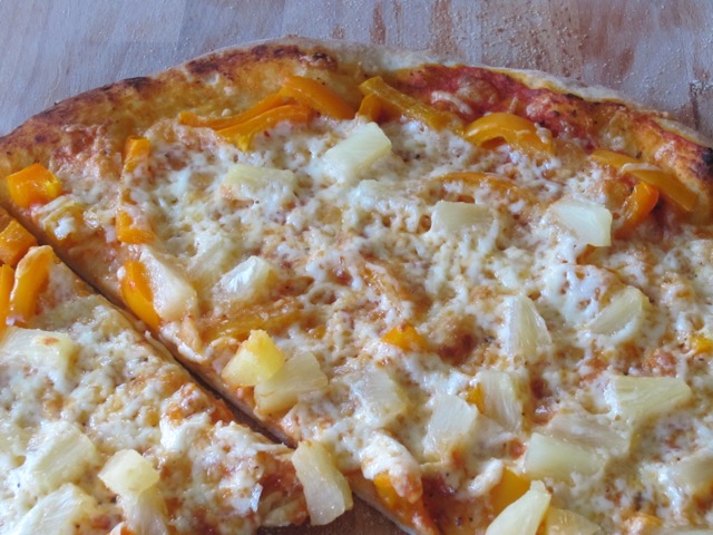 Pineapple, Capsicum and Cheese Pizza myfavouritepastime.com