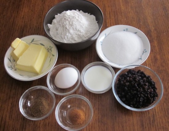 Spicy Currant and Lemon Cookies myfavouritepastime.com