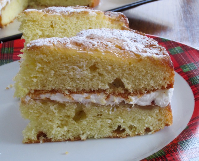 Apple Cake With Cream Filling myfavouritepastime.com Apple Cake With Cream Filling myfavouritepastime.com