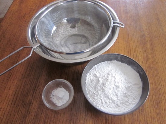 Cinnamon Raisin Butter Cake myfavouritepastime.com