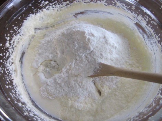 Cinnamon Raisin Butter Cake myfavouritepastime.com