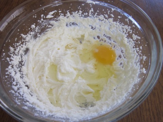 Citrus and Sour Cream Cake myfavouritepastime.com