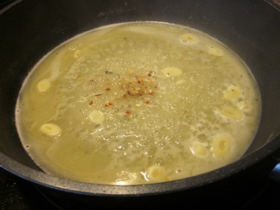 Chicken in White Wine Sauce myfavouritepastime.com