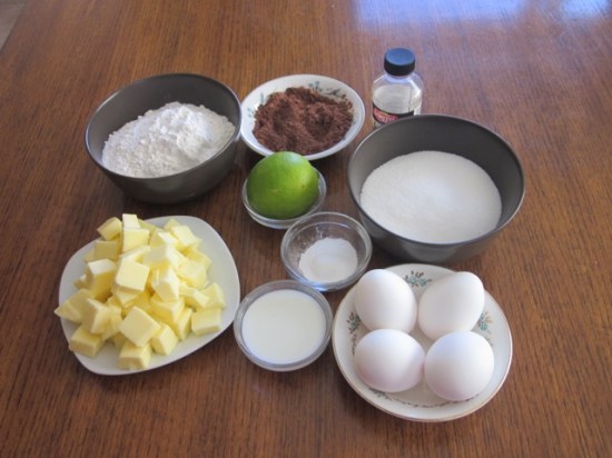 Marbled Chocolate and Lime Crumble Cake myfavouritepastimecom