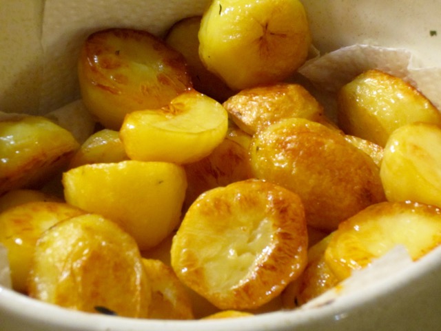 The Perfect Roast Potatoes myfavouritepastime.com
