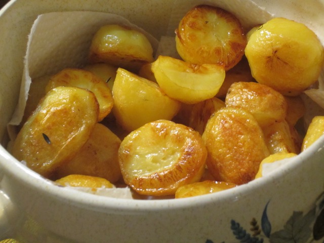The Perfect Roast Potatoes myfavouritepastime.com