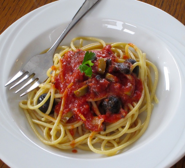 Spaghetti with Tomatoes olives and Capers myfavouritepastime.com