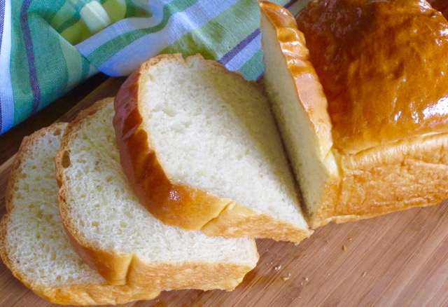 The Best Homemade White Bread myfavouritepastime.com