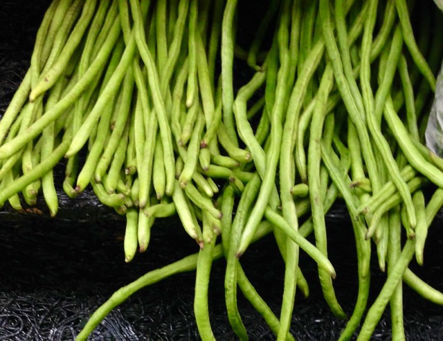 Yardlong Bean myfavouritepastime.com
