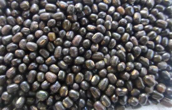 Black Gram (Urad Dal) Whole with Skin myfavouritepastime.com
