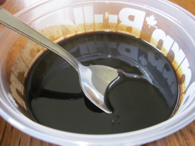 Blackstrap Molasses myfavouritepastime.com